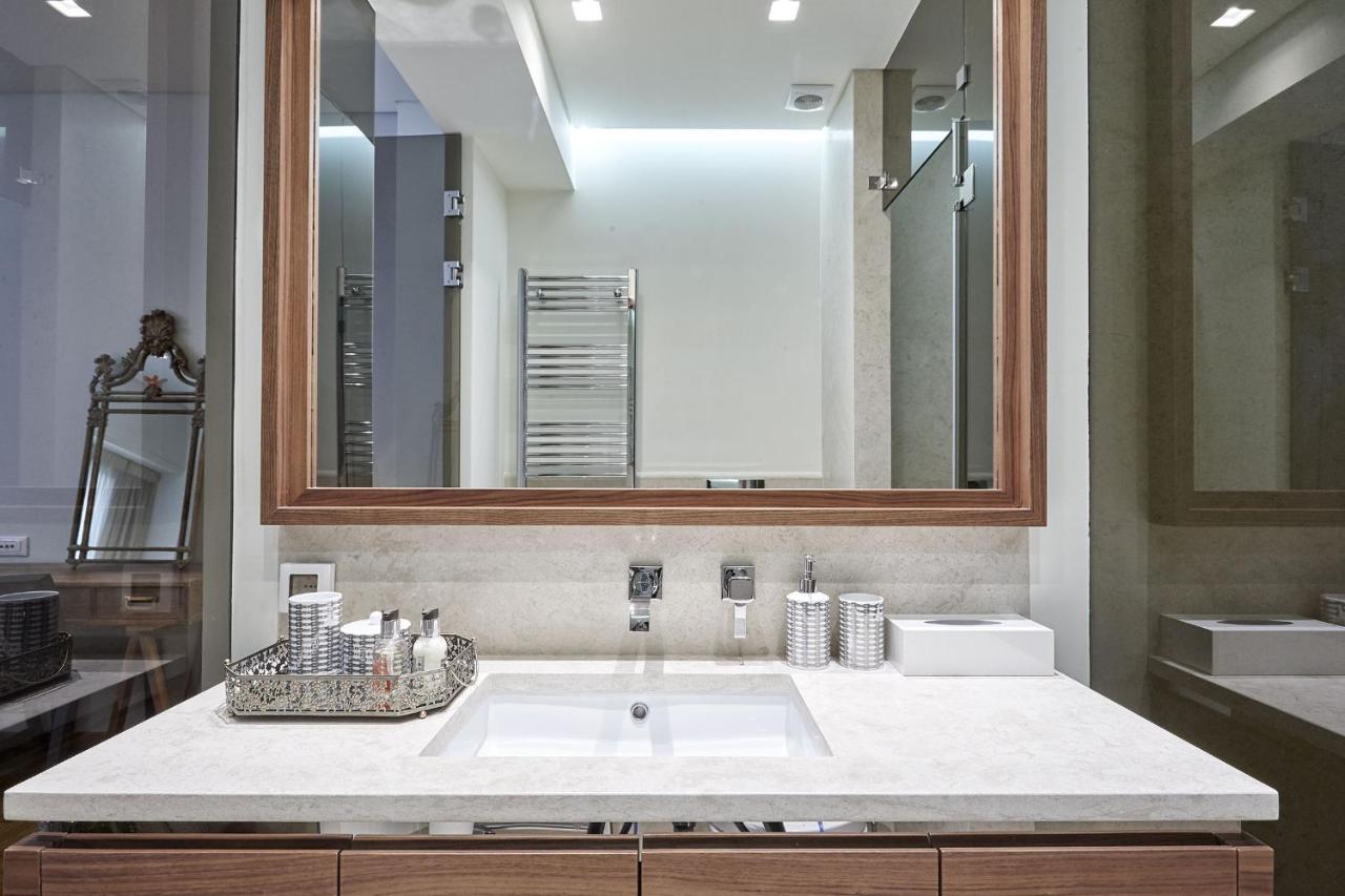 Kolonaki Square Elegant Apartment Афіни Екстер'єр фото